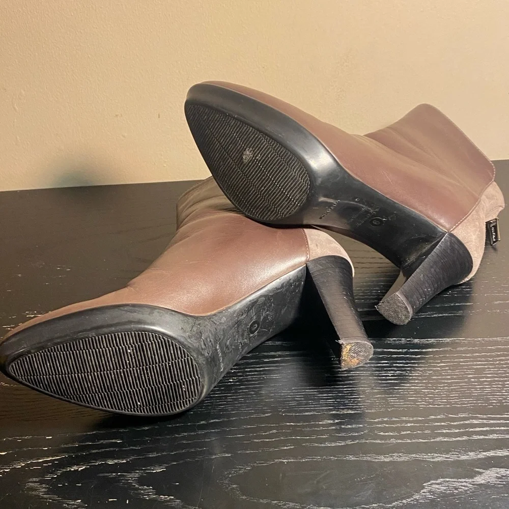 Aquatalia Reggae Two Tone Brown Leather Heeled Ankle Short Booties Size 6